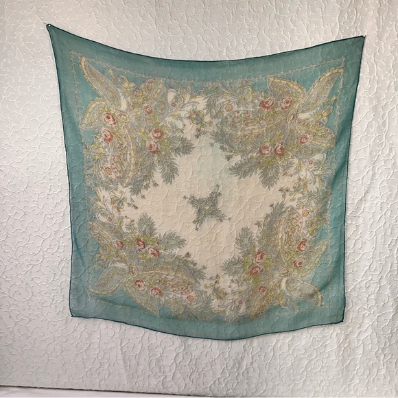 Vintage Women's Scarf Silk Handmade Green Multicolor Scarves Wraps Floral Soft - Picture 6 of 7